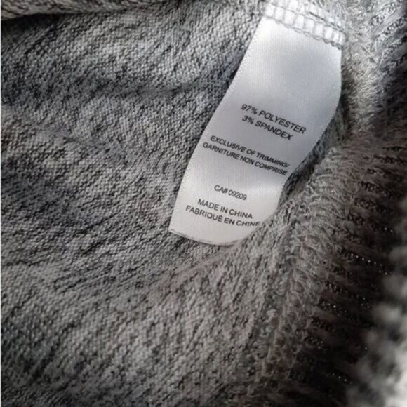 CLEO / Floral Lace Applique Hacchi Fitted Soft Sweater Gray Sz XS - Picture 9 of 13